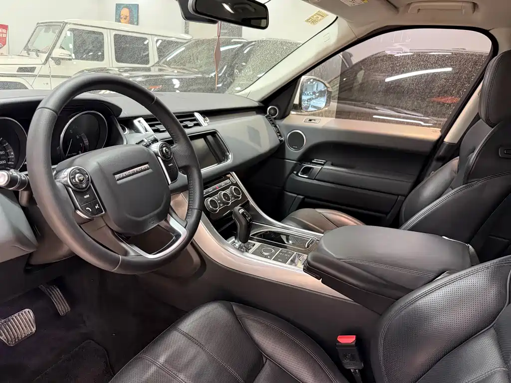 Land Rover Range Rover Sport 2015 3.0 SC V6 HSE 2015 - thumbnail 10