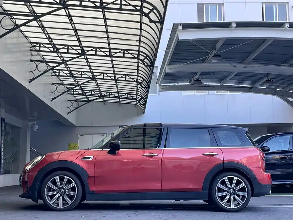 MINI MINI Clubman 2019 1.5T Cooper Connoisseur 2020 - thumbnail 3