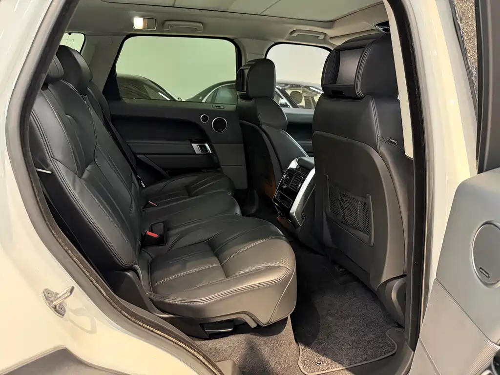 Land Rover Range Rover Sport 2015 3.0 SC V6 HSE 2015 - thumbnail 17