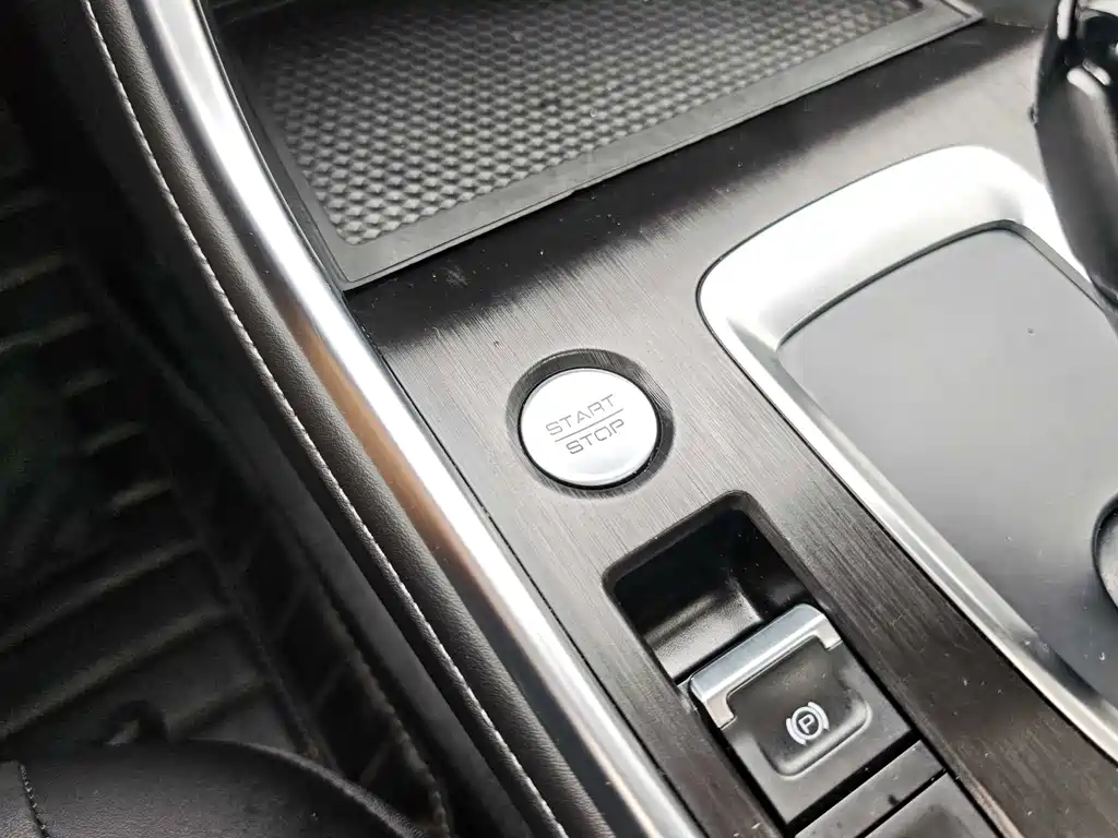 Haval Haval H6 2023 Guochao Edition 1.5T Automatic Urban Edition 2024 - thumbnail 9