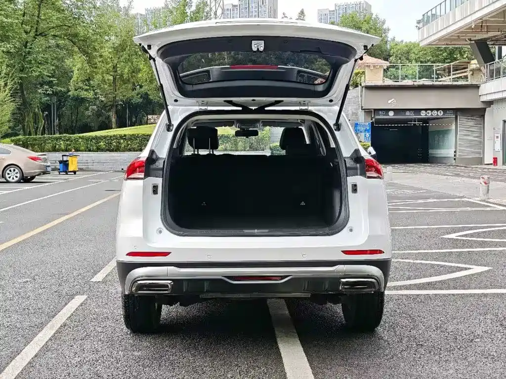 Haval Haval H6 2023 Guochao Edition 1.5T Automatic Urban Edition 2024 - thumbnail 13
