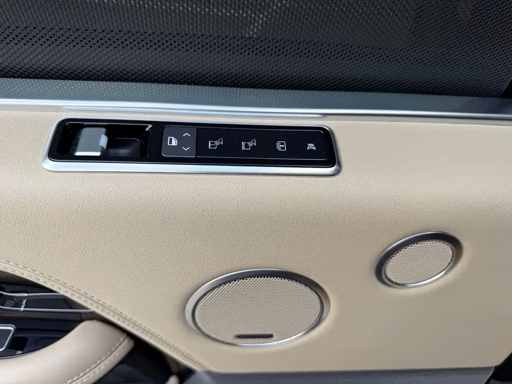 Land Rover Range Rover 2022 3.0 L6 400PS Autobiography LWB Classic Edition 2022 - thumbnail 25