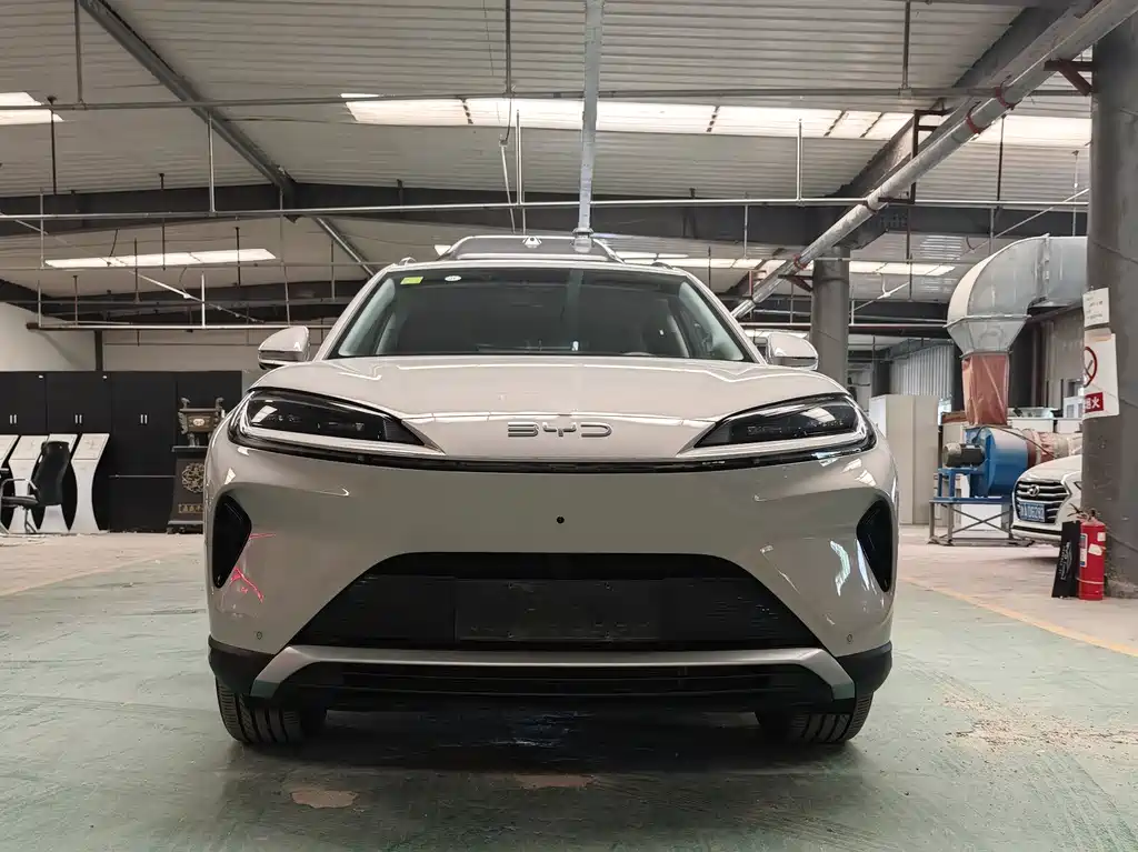 BYD Sea Lion 07 DM-i 2025 150 Pilot+ Edition 2025 - thumbnail 2