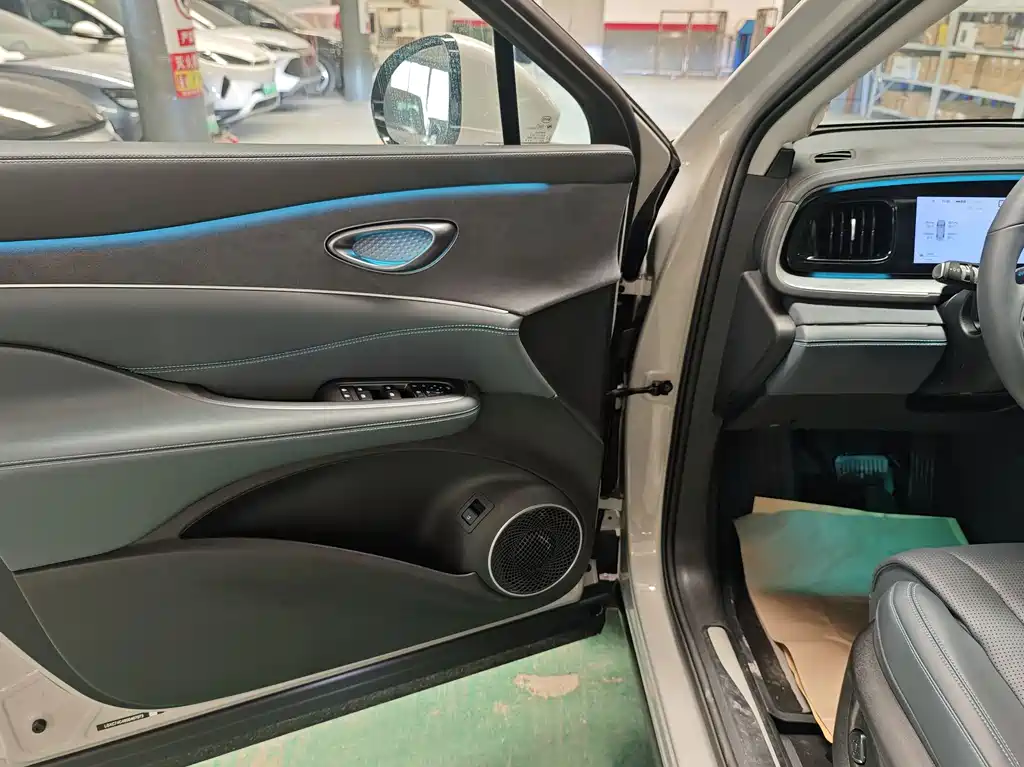 BYD Sea Lion 07 DM-i 2025 150 Pilot+ Edition 2025 - thumbnail 4