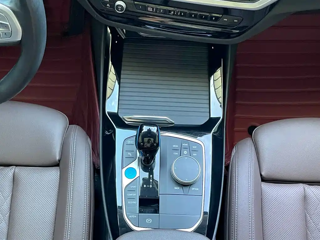 BMW BMW iX3 2023 Leading Edition 2023 - thumbnail 12