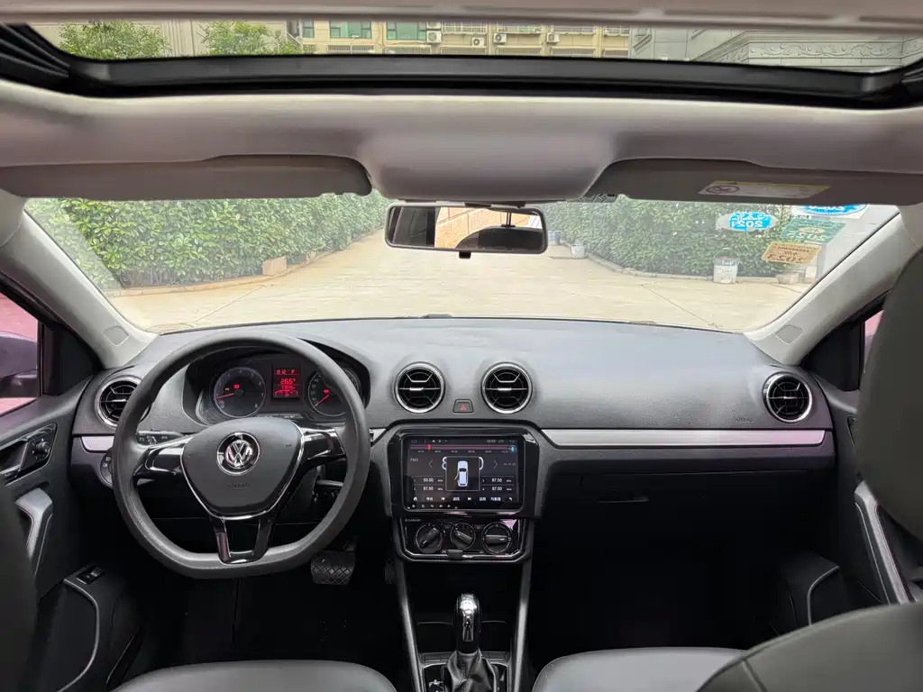 Volkswagen Jetta 2017 1.5L Automatic Comfort 2017 - thumbnail 6