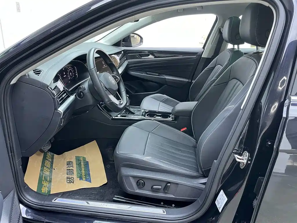 Volkswagen Passat PHEV 2023 430PHEV Hybrid Elite Edition 2024 - thumbnail 11