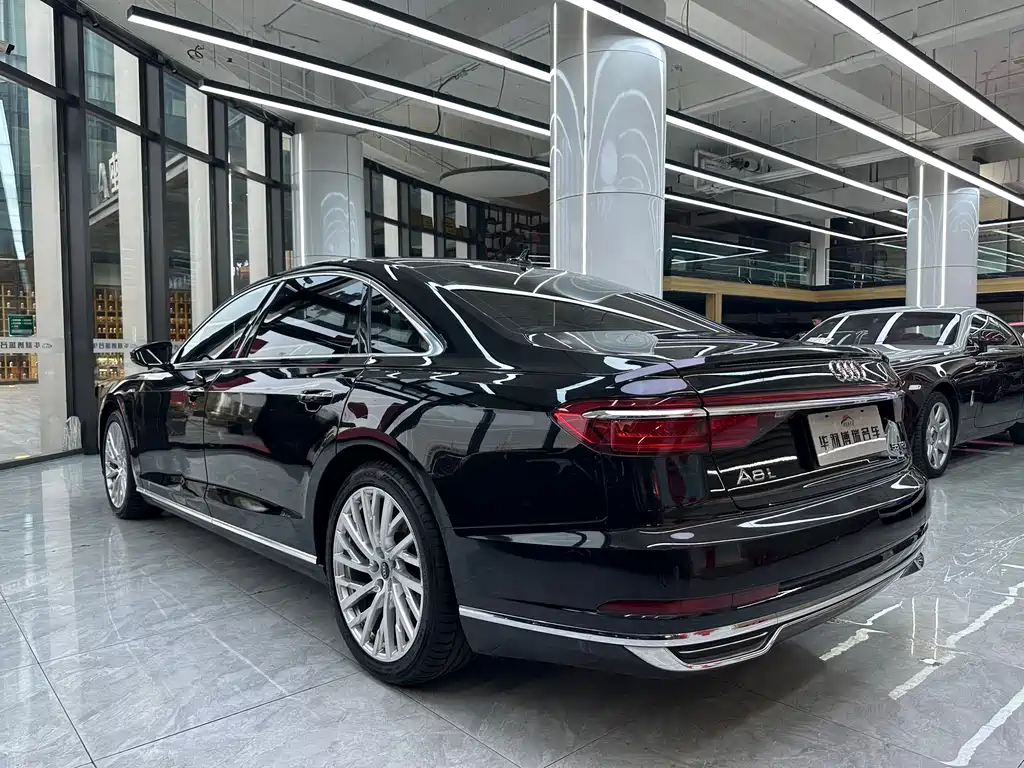 Audi Audi A8L 2021 50 TFSI quattro Comfort 2021 - thumbnail 21