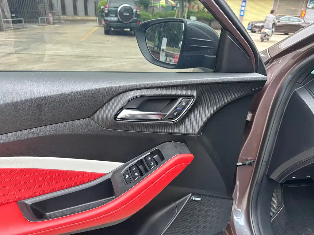 MG MG5 2021 Facelift 300TGI DCT Qing She Flagship Edition 2022 - thumbnail 12