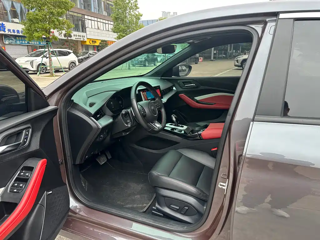 MG MG5 2021 Facelift 300TGI DCT Qing She Flagship Edition 2022 - thumbnail 16