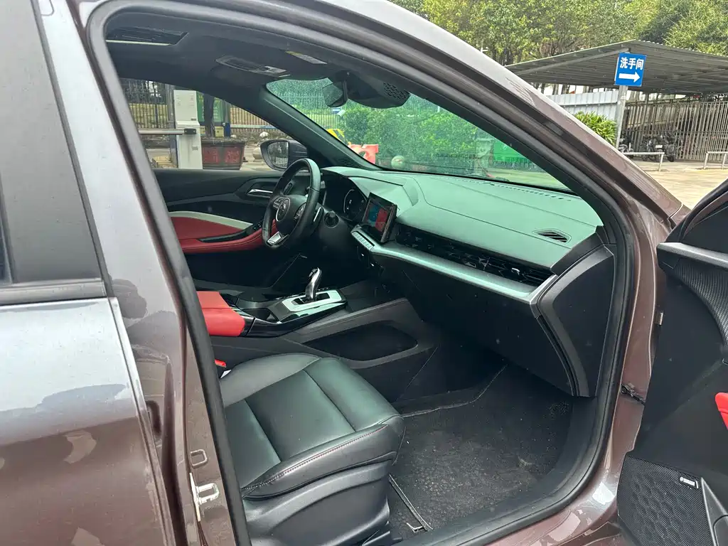 MG MG5 2021 Facelift 300TGI DCT Qing She Flagship Edition 2022 - thumbnail 28