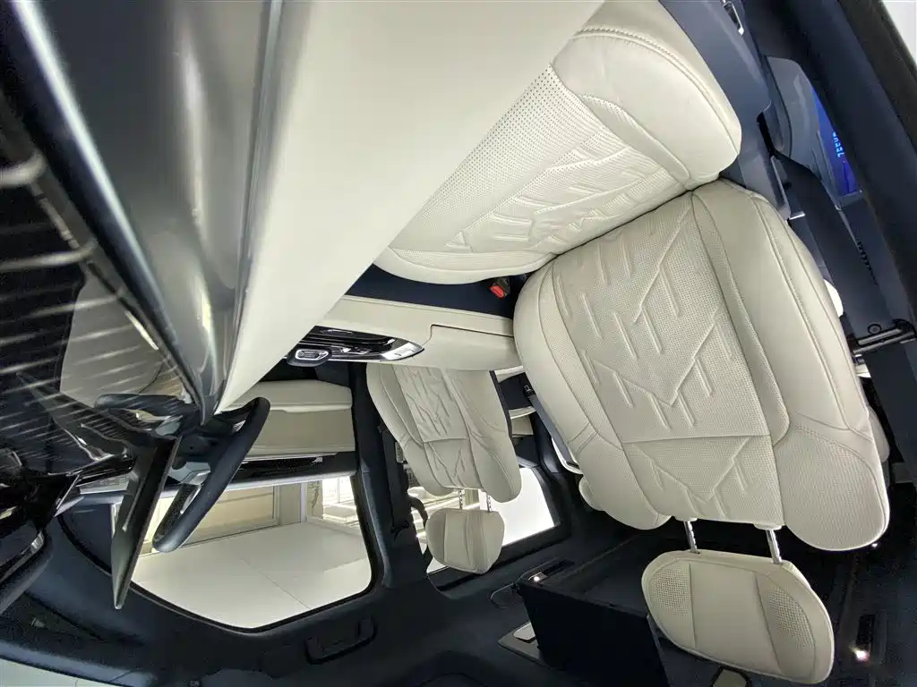 Zeekr Zeekr 009 2024 7-Seater Aisle Edition AWD 108kWh 2024 - thumbnail 5
