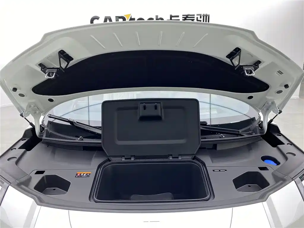 Zeekr Zeekr 009 2024 7-Seater Aisle Edition AWD 108kWh 2024 - thumbnail 27