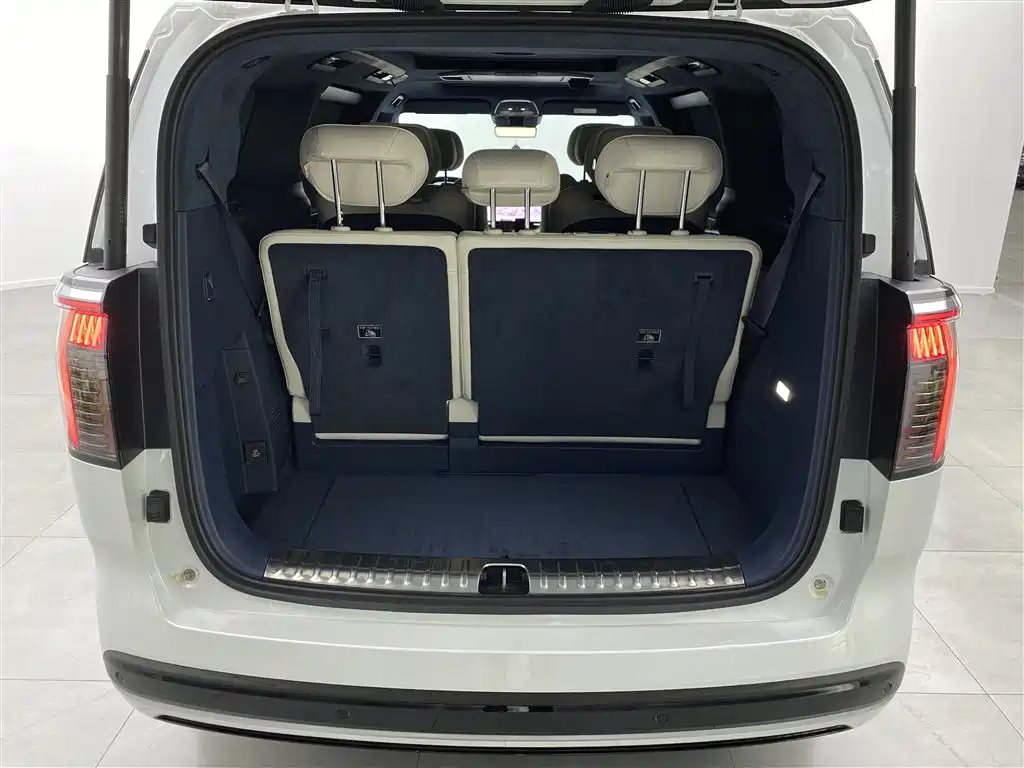Zeekr Zeekr 009 2024 7-Seater Aisle Edition AWD 108kWh 2024 - thumbnail 28