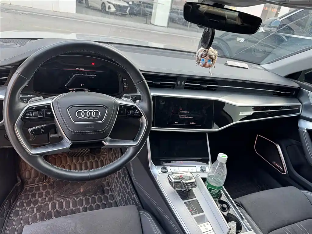 Audi Audi A7L 2024 45 TFSI Luxury 2024 - thumbnail 3