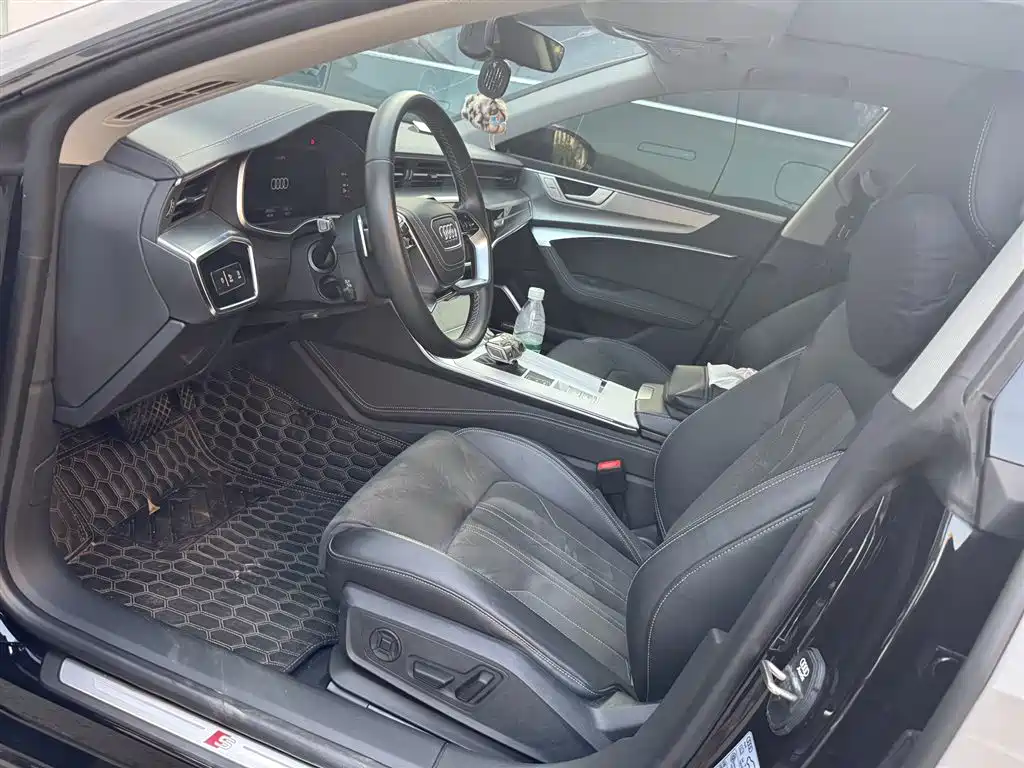 Audi Audi A7L 2024 45 TFSI Luxury 2024 - thumbnail 5