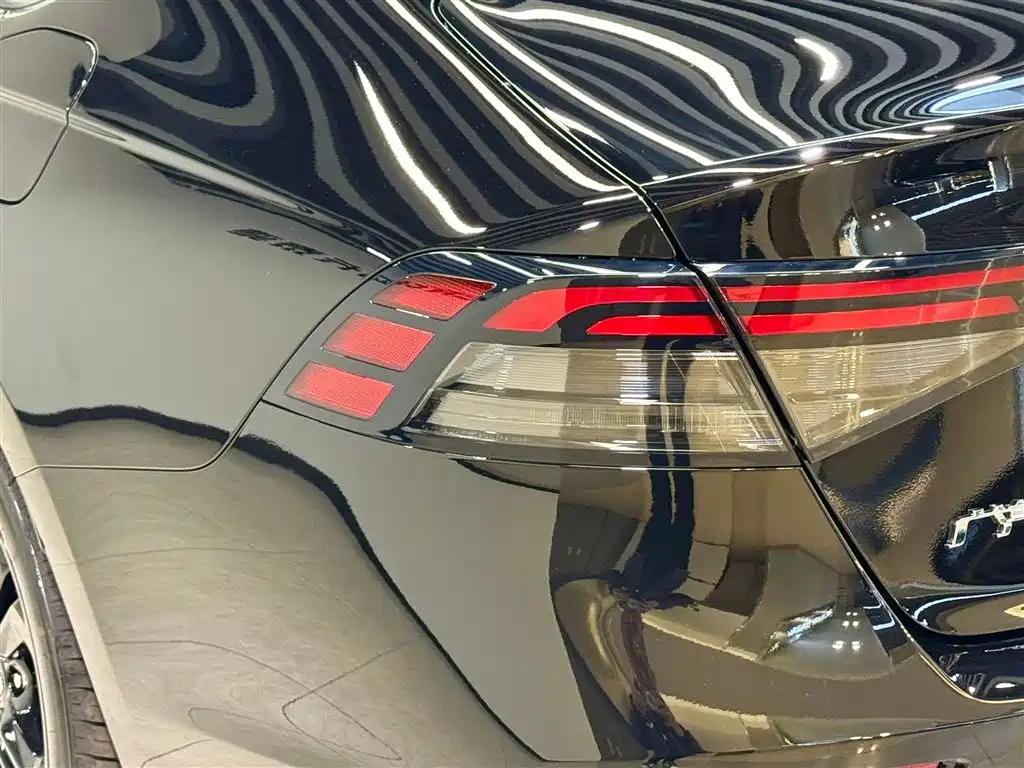 Honda Accord 2025 Sport Series 260TURBO Luxury Edition 2026 - thumbnail 9
