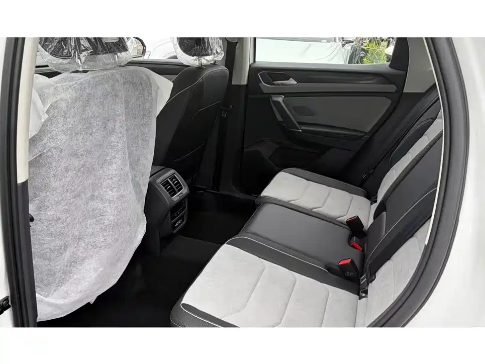Volkswagen Tayron X 2024 330TSI FWD Premium High-Energy Edition 2026 - thumbnail 11