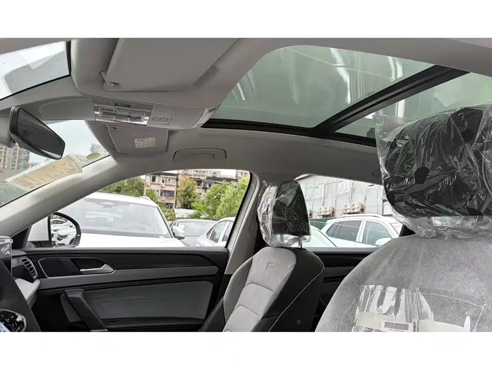 Volkswagen Tayron X 2024 330TSI FWD Premium High-Energy Edition 2026 - thumbnail 12