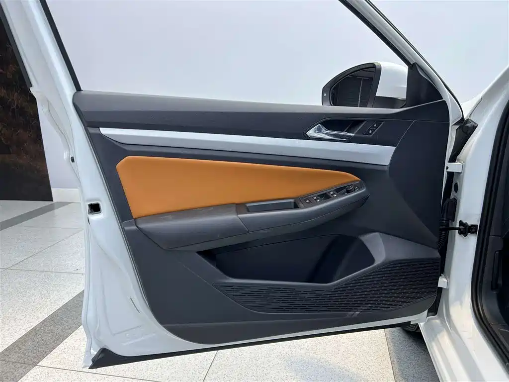 Volkswagen Bora 2025 Facelift 200TSI DSG Yuexing Navigation Edition 2026 - thumbnail 16