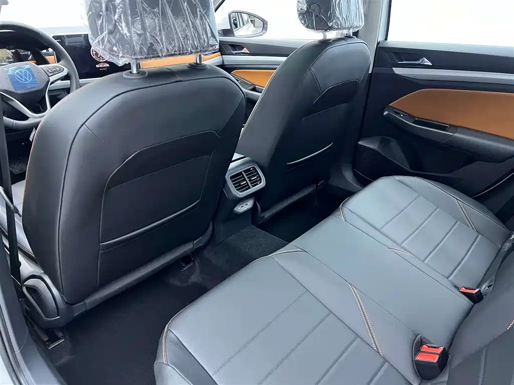 Volkswagen Bora 2025 Facelift 200TSI DSG Yuexing Navigation Edition 2026 - thumbnail 23
