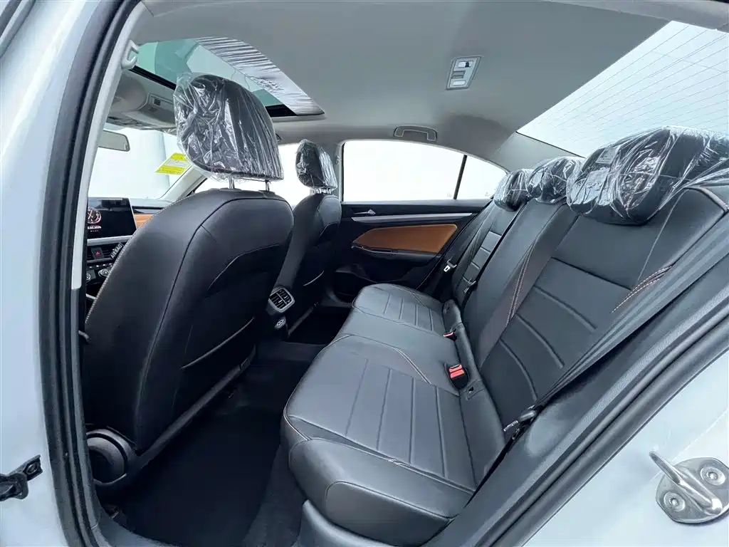 Volkswagen Bora 2025 Facelift 200TSI DSG Yuexing Navigation Edition 2026 - thumbnail 26