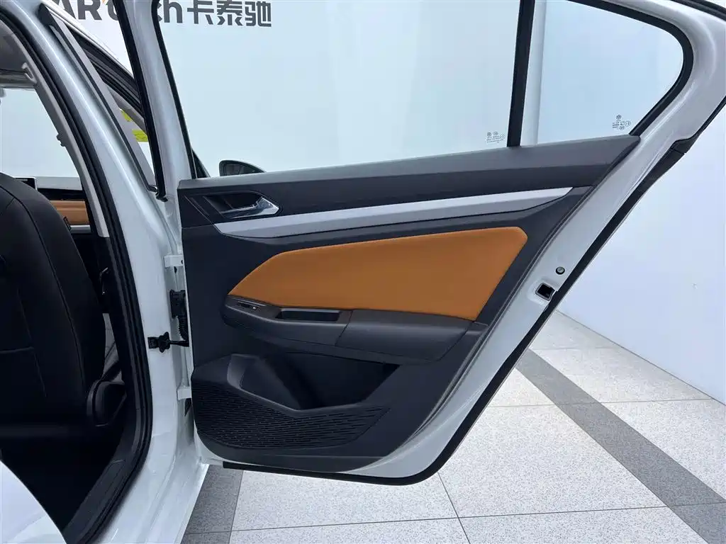 Volkswagen Bora 2025 Facelift 200TSI DSG Yuexing Navigation Edition 2026 - thumbnail 29