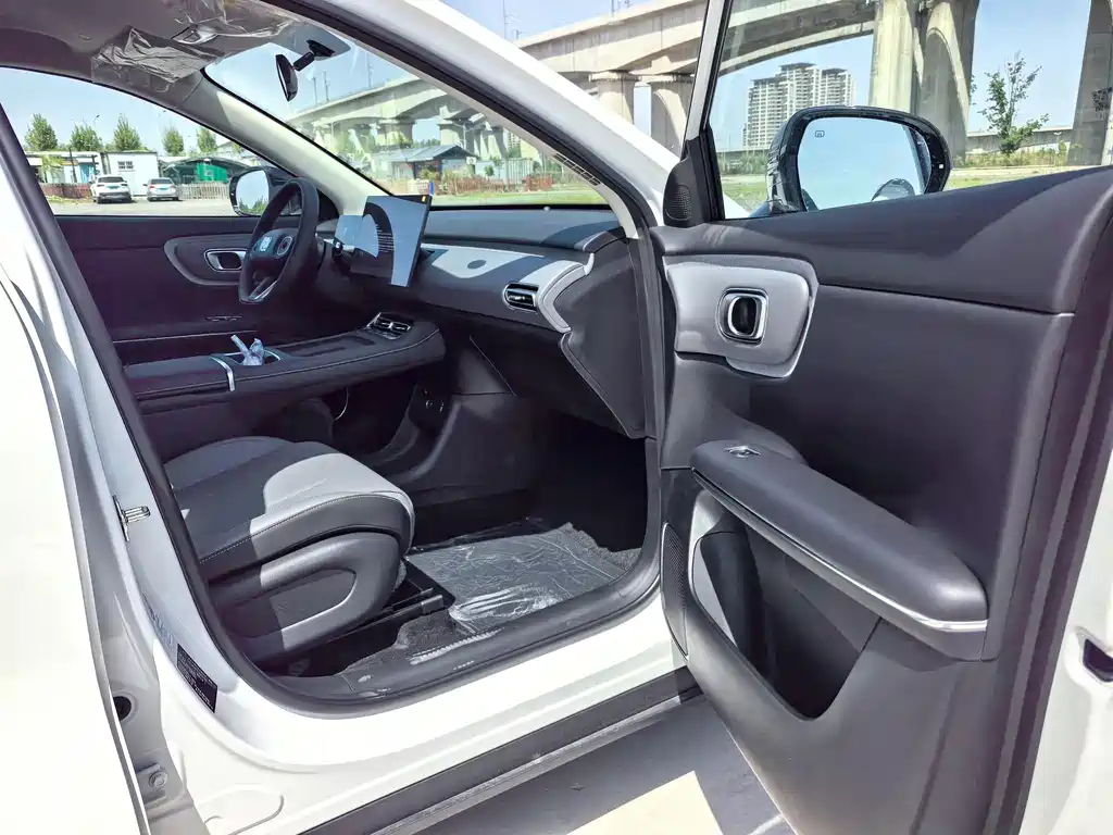 Changan Qiyuan Changan Qiyuan Q05 405Air 2026 - thumbnail 12