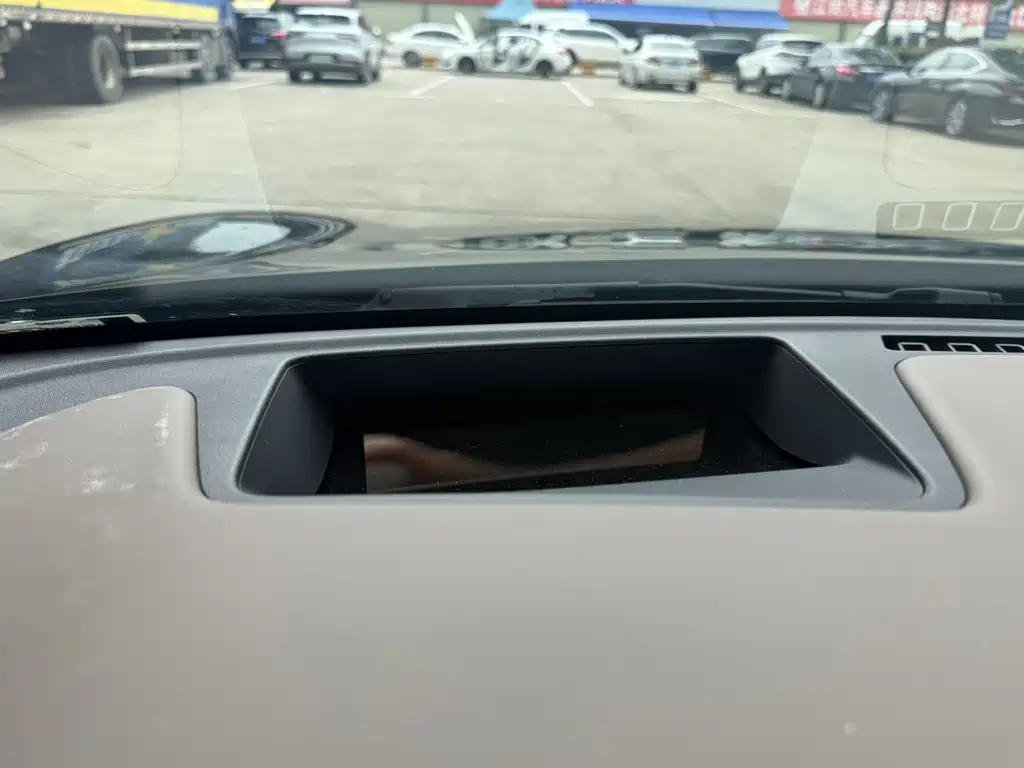 BYD Han 2025 EV 605KM Premium 2024 - thumbnail 7