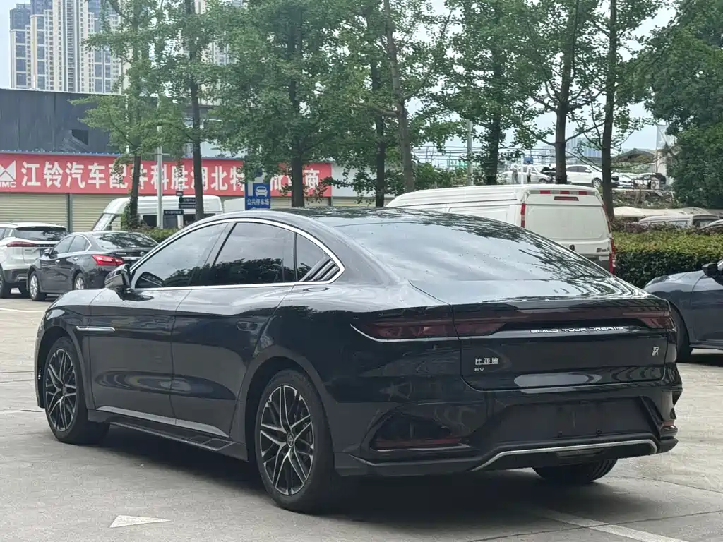 BYD Han 2025 EV 605KM Premium 2024 - thumbnail 12