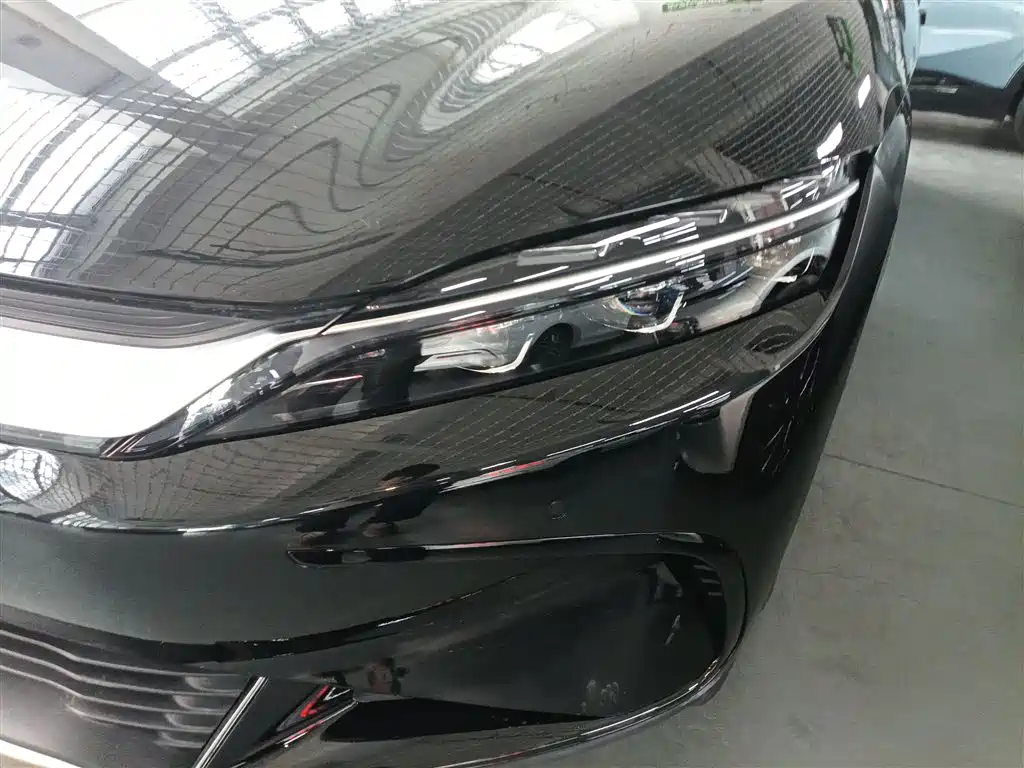BYD Han EV 605KM Prestige 2024 - thumbnail 18