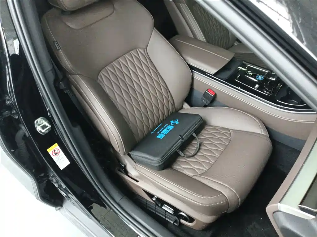 BYD Han EV 605KM Prestige 2024 - thumbnail 20
