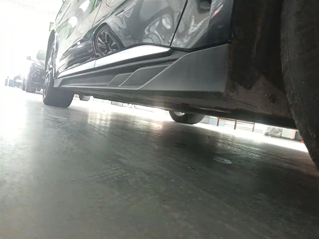 BYD Han EV 605KM Prestige 2024 - thumbnail 21