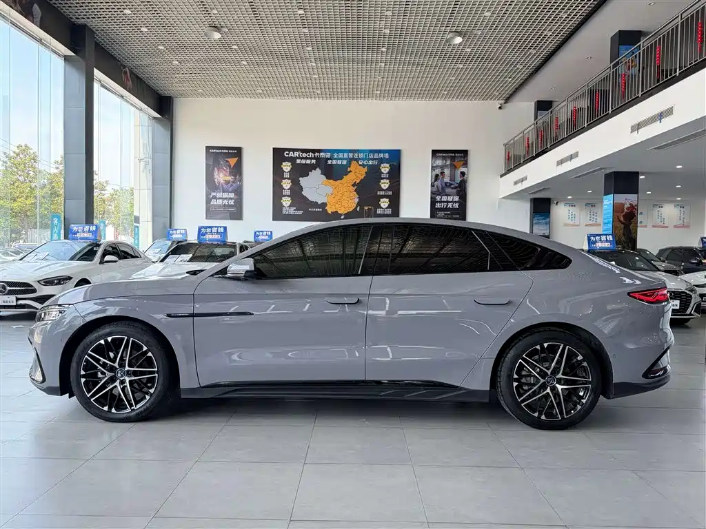 BYD Han EV 605KM Prestige 2024 - thumbnail 7