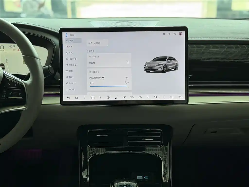 BYD Han EV 605KM Prestige 2024 - thumbnail 22