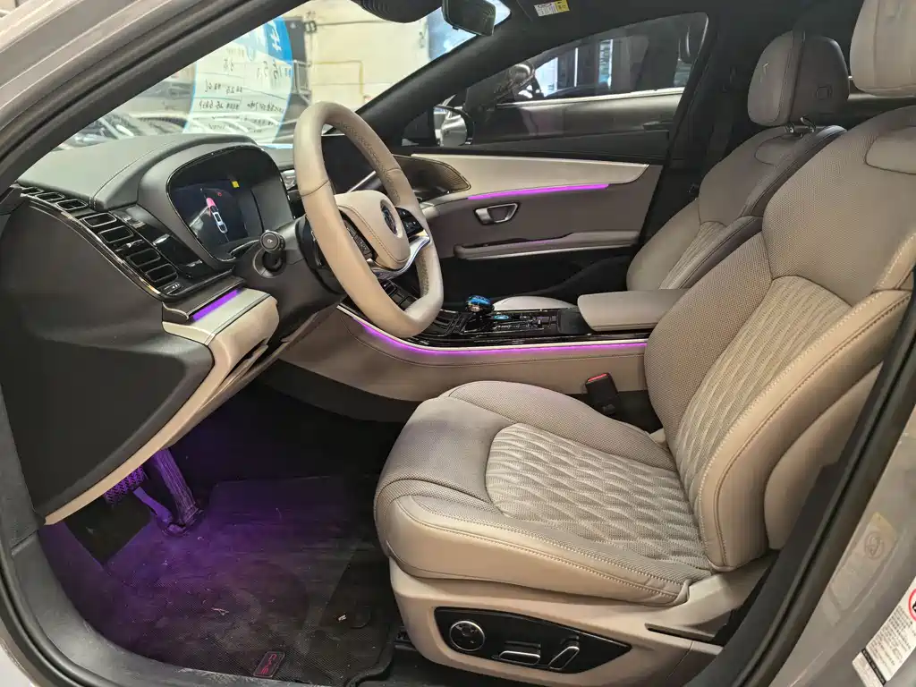 BYD Han EV 701KM Premium 2025 - thumbnail 4