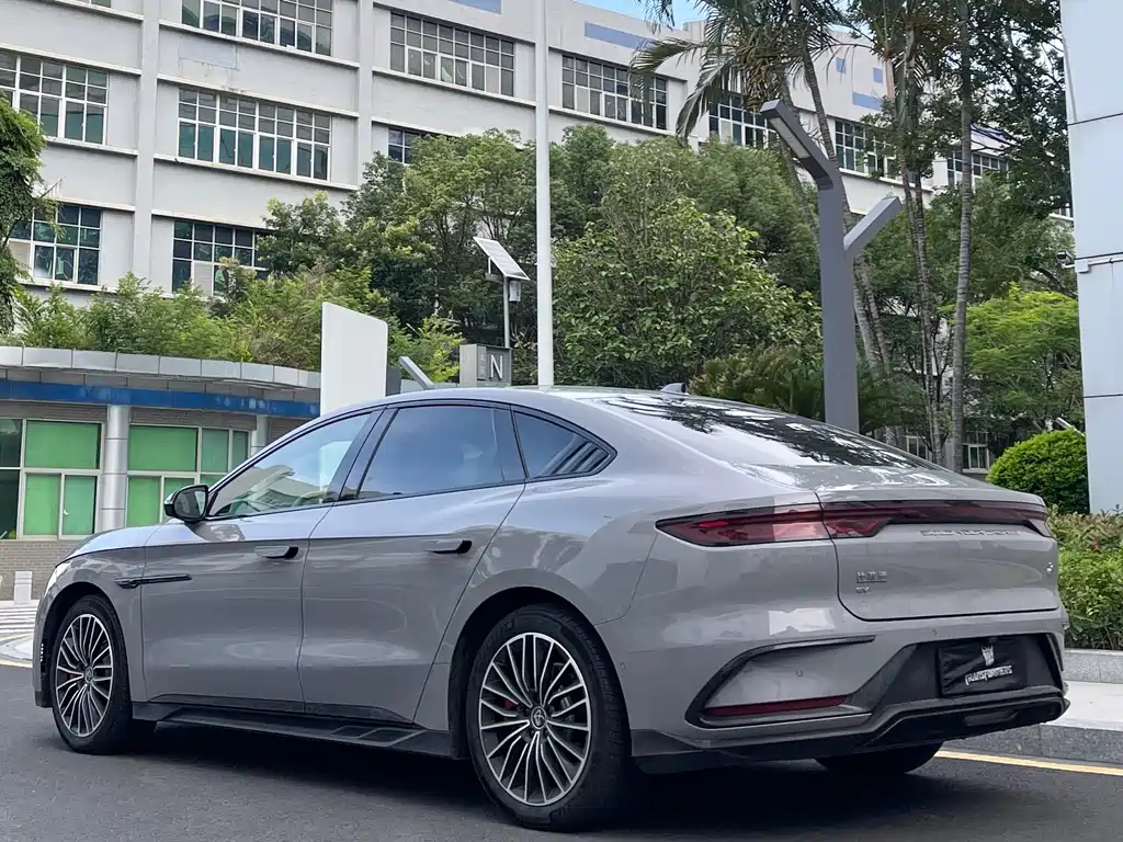 BYD BYD Han 2025 EV 701KM LiDAR Intelligent Driving Edition 2024 - thumbnail 4