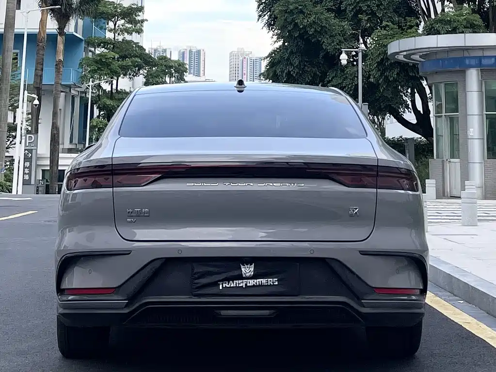BYD BYD Han 2025 EV 701KM LiDAR Intelligent Driving Edition 2024 - thumbnail 5