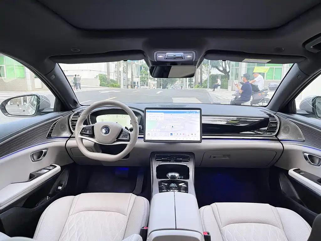 BYD BYD Han 2025 EV 701KM LiDAR Intelligent Driving Edition 2024 - thumbnail 16