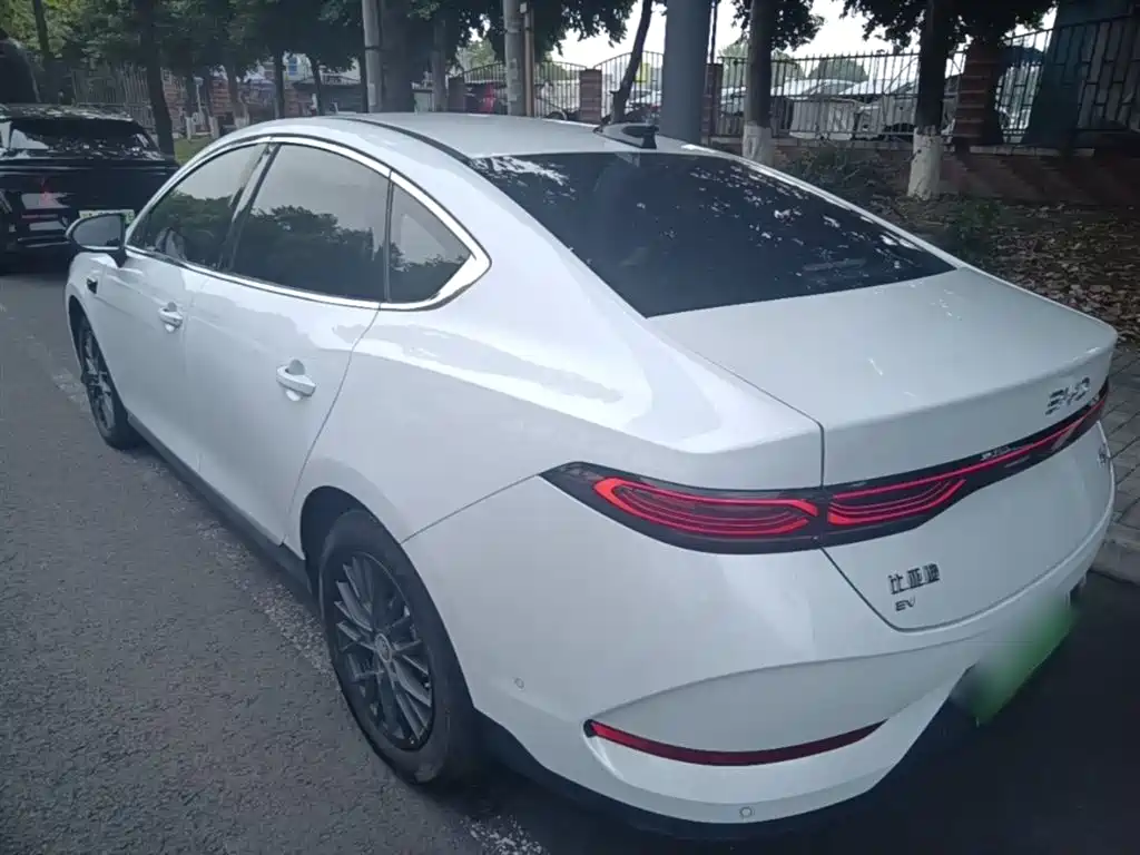 BYD Qin PLUS EV 510KM 2025 - thumbnail 5