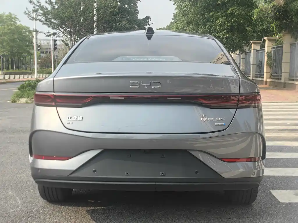 BYD Qin PLUS EV 510KM Leading Edition 2025 - thumbnail 8