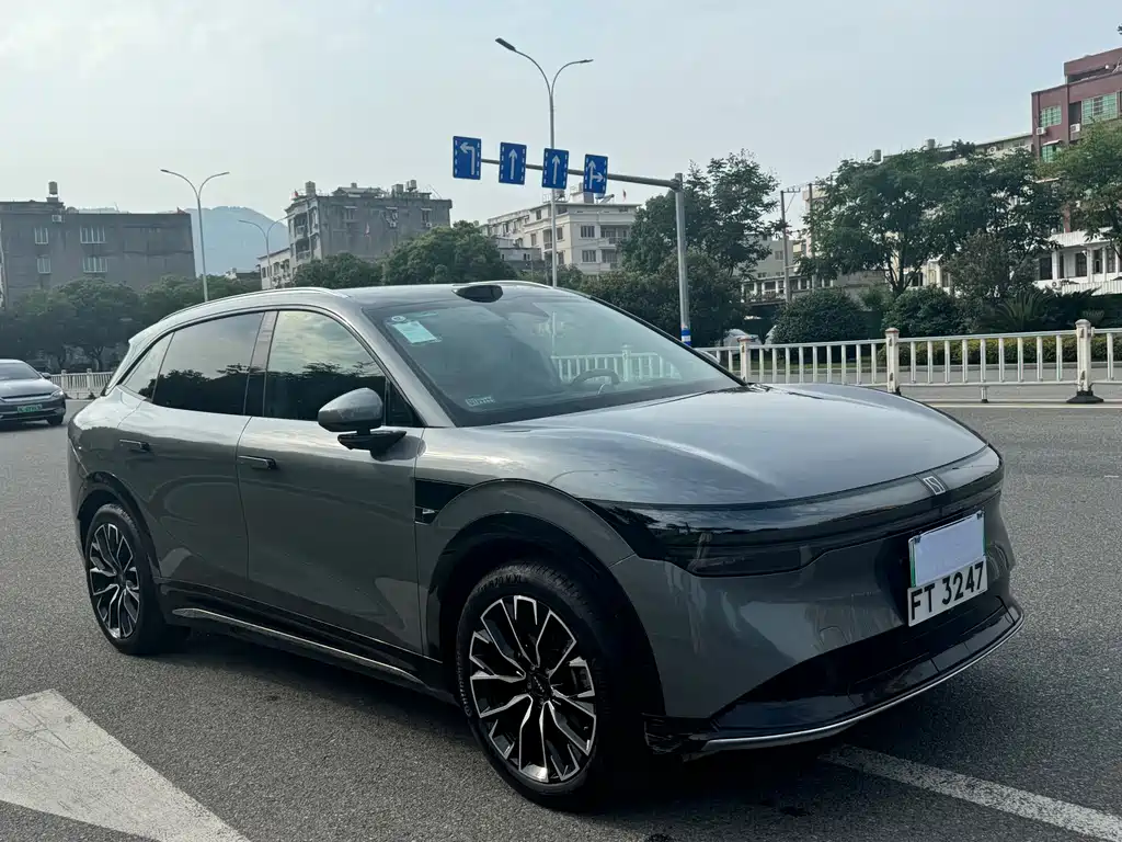 Zeekr Zeekr 7X 2025 100kWh Long Range RWD Intelligent Driving Edition 2024 - thumbnail 3