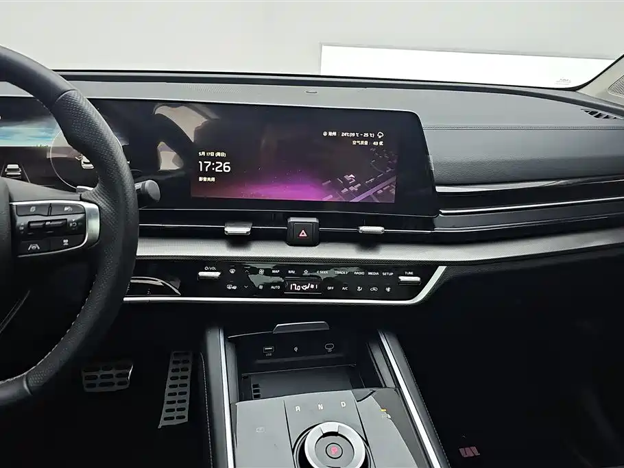 Kia Sportage 2023 2.0T FWD Prestige Edition 2024 - thumbnail 13