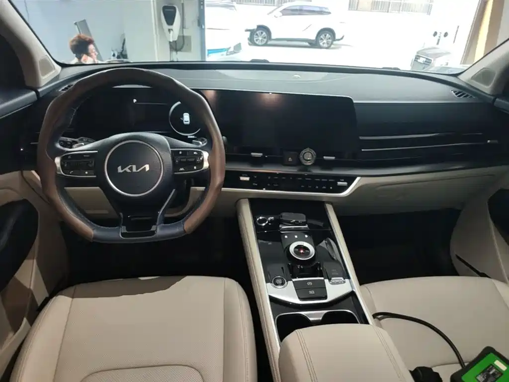 Kia Sportage 2023 2.0L HEV 2WD Prestige 2023 - thumbnail 10