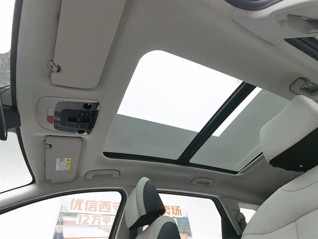 Kia Sportage 2023 1.5T FWD Prestige 2025 - thumbnail 14