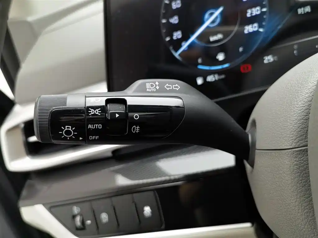 Kia Sportage 2023 1.5T FWD Prestige 2025 - thumbnail 21