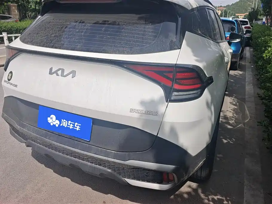Kia Sportage 2023 2.0T FWD Flagship 2023 - thumbnail 3