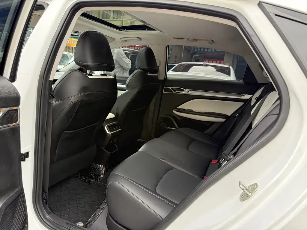 Geely Auto Emgrand L 2023 - thumbnail 12