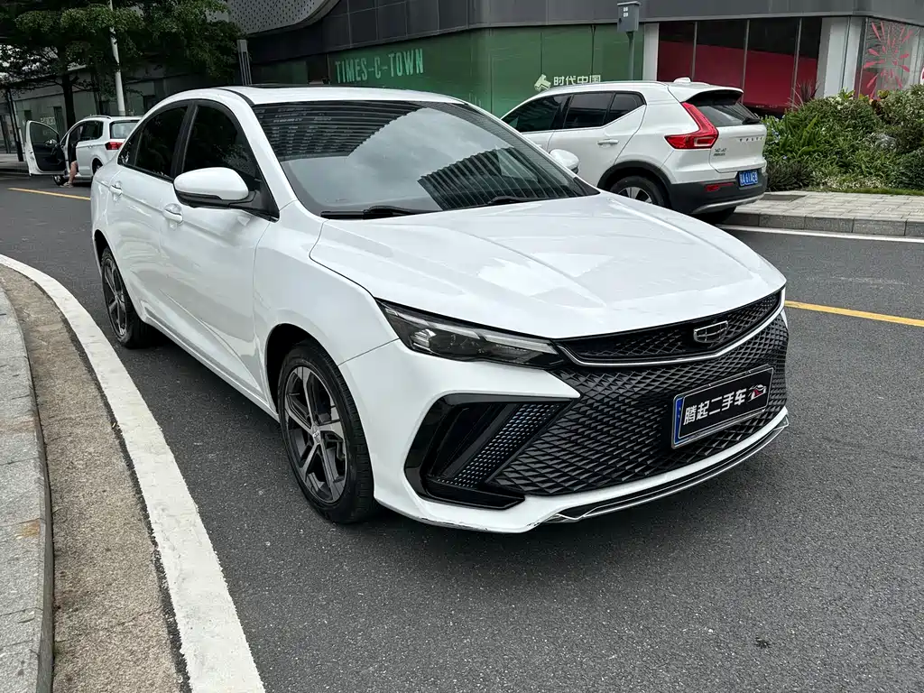 Geely Auto Geely Emgrand L 2022 1.4T CVT Flagship 2022 - thumbnail 3