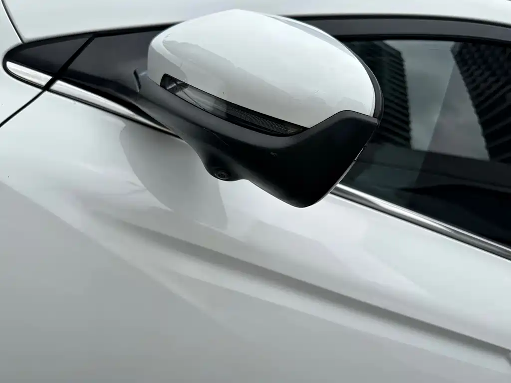 Geely Auto Geely Emgrand L 2022 1.4T CVT Flagship 2022 - thumbnail 5